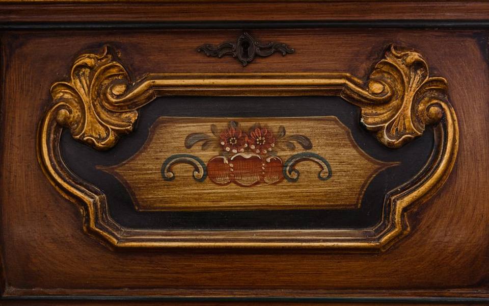 Decoding Materials: Gesso, Carved Wood, and Cast Composition